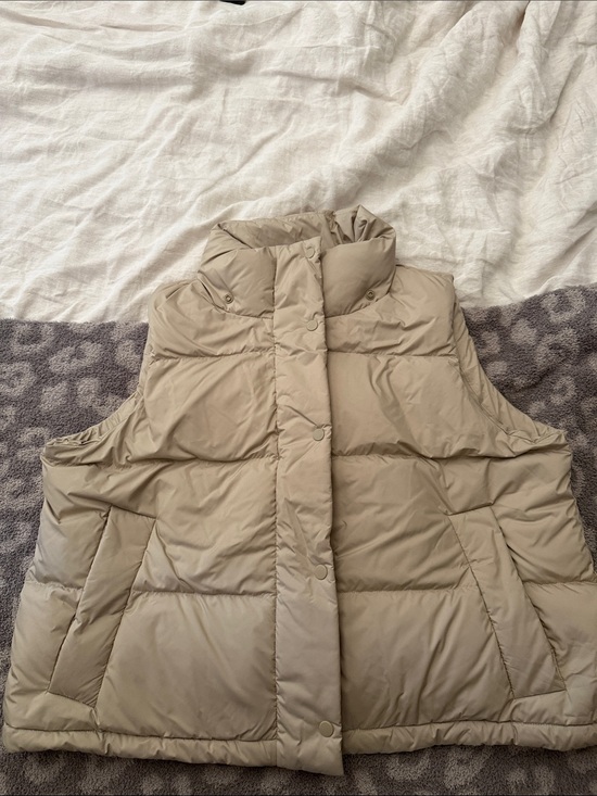 lululemon athletica Jackets & Blazers - lululemon athletica Sleeveless Puffer Vest in Light Beige